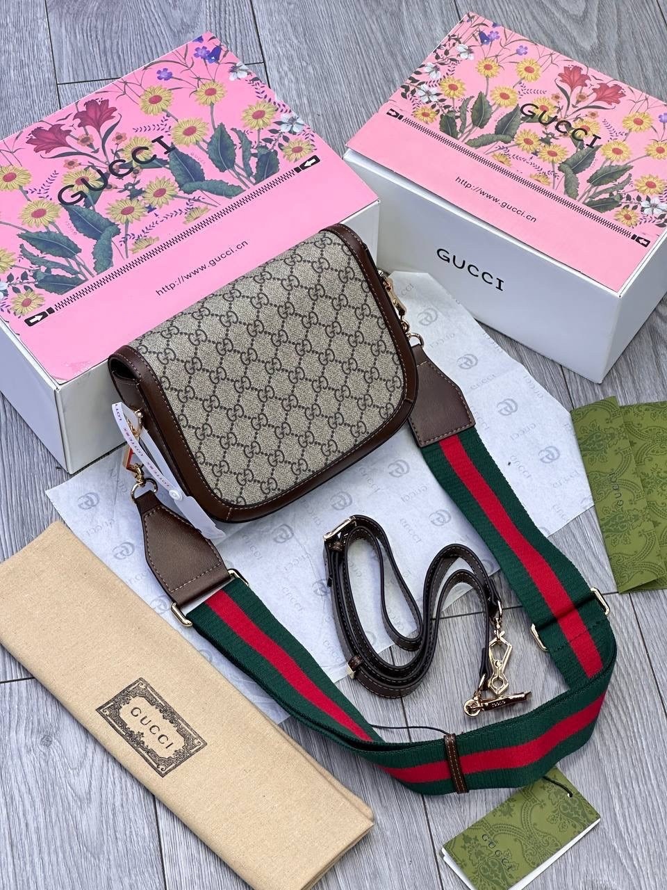 gucci сумка,сумка gucci horsebit 1955,женская сумка gucci,gucci сумка на плечо,сумка гуччи