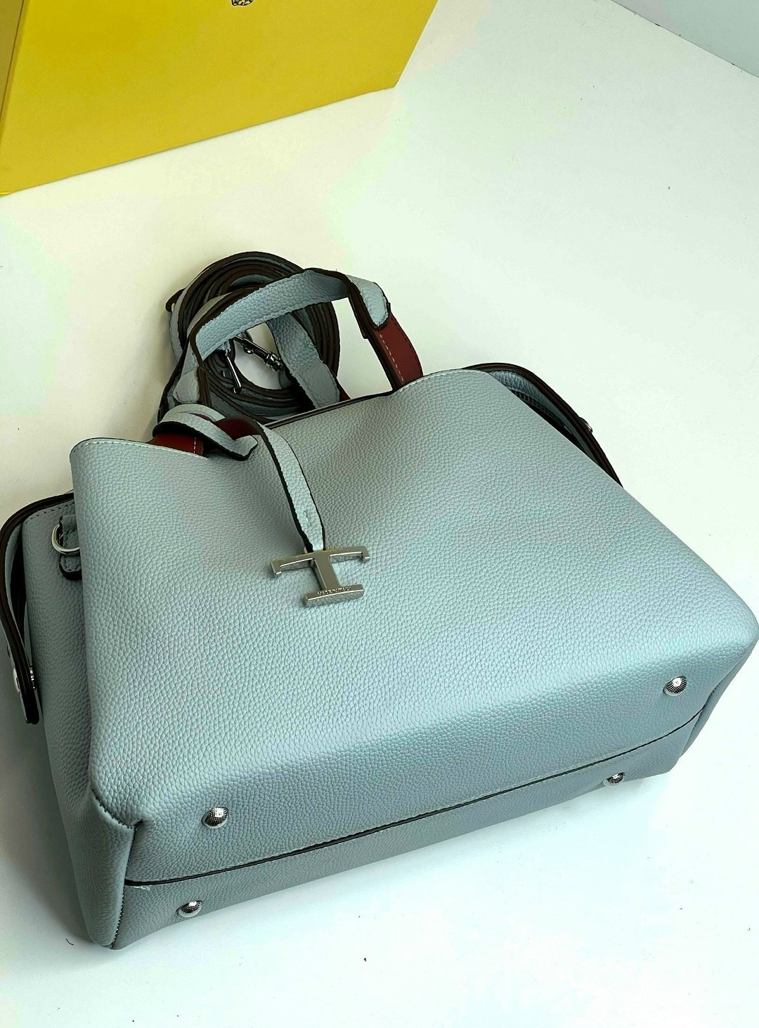 сумка tod's натуральная кожа 37-21,женская сумка,сумка,сумка женская tods,сумка женская модная