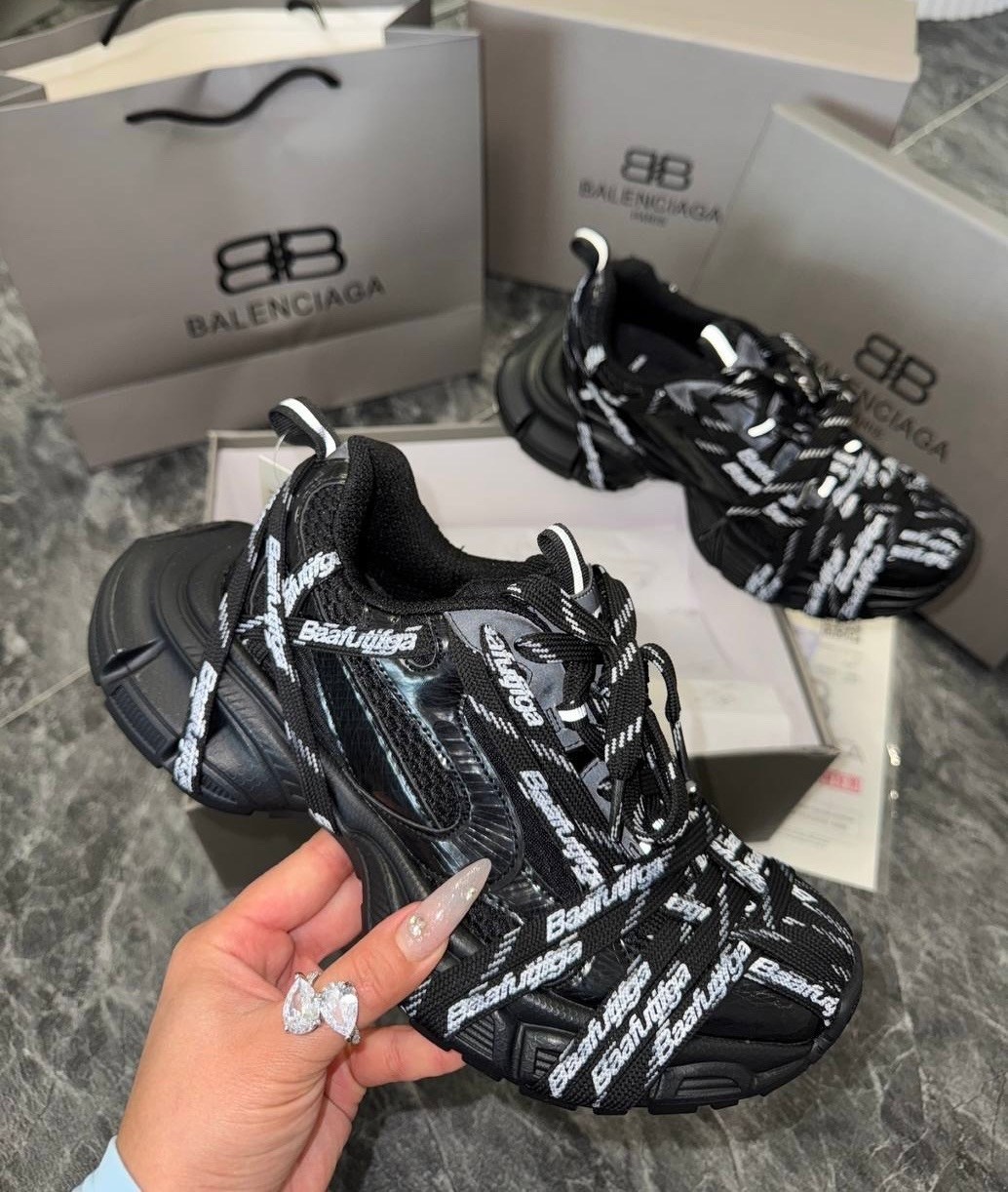 кроссовки balenciaga,женские кроссовки balenciaga,женские кроссовки balenciaga 3xl серебристые с розовым,кроссовки balenciaga 3 xl,баленсиага кроссовки женские