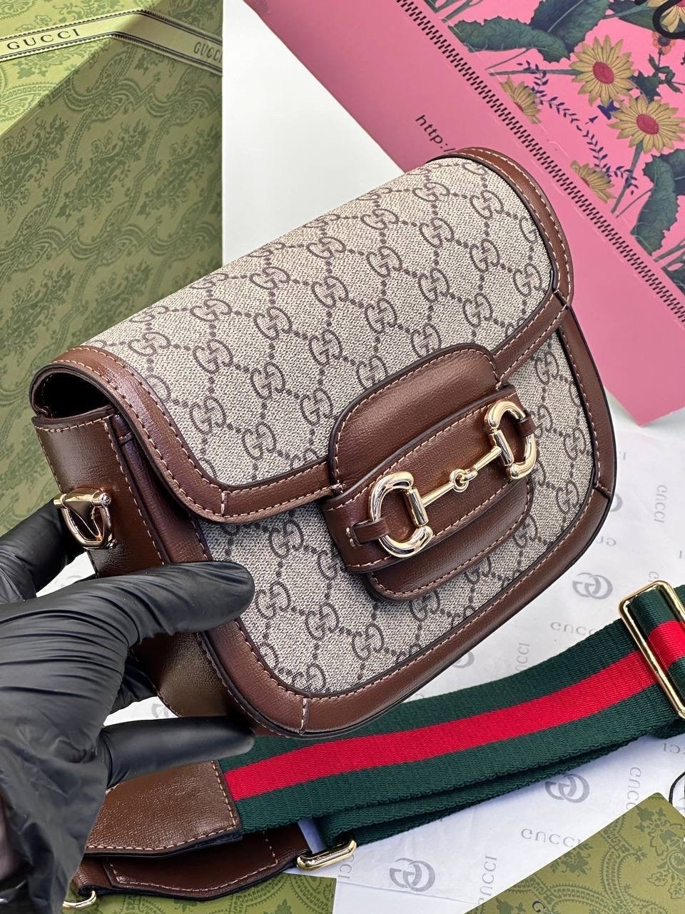 женская сумка gucci,сумка gucci,сумка gucci horsebit 1955,сумка гуччи,сумка гуччи на плечо