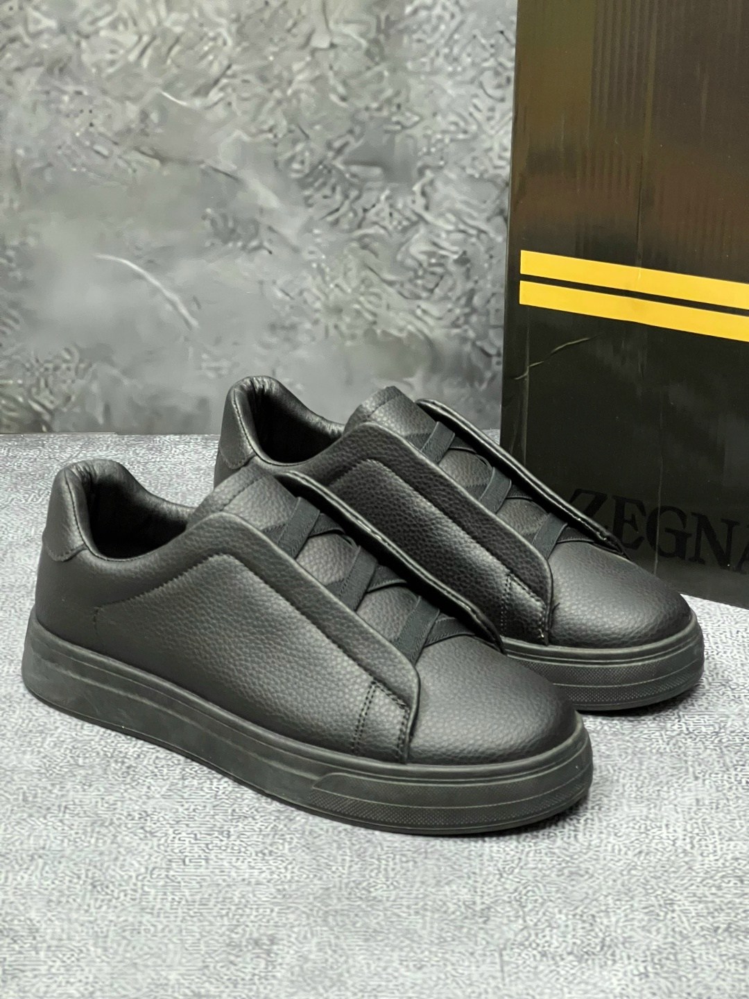 ,кеды кожаные,кожаные кеды на мальчика prada на липучке,кеды кожаные на липучках,обуви