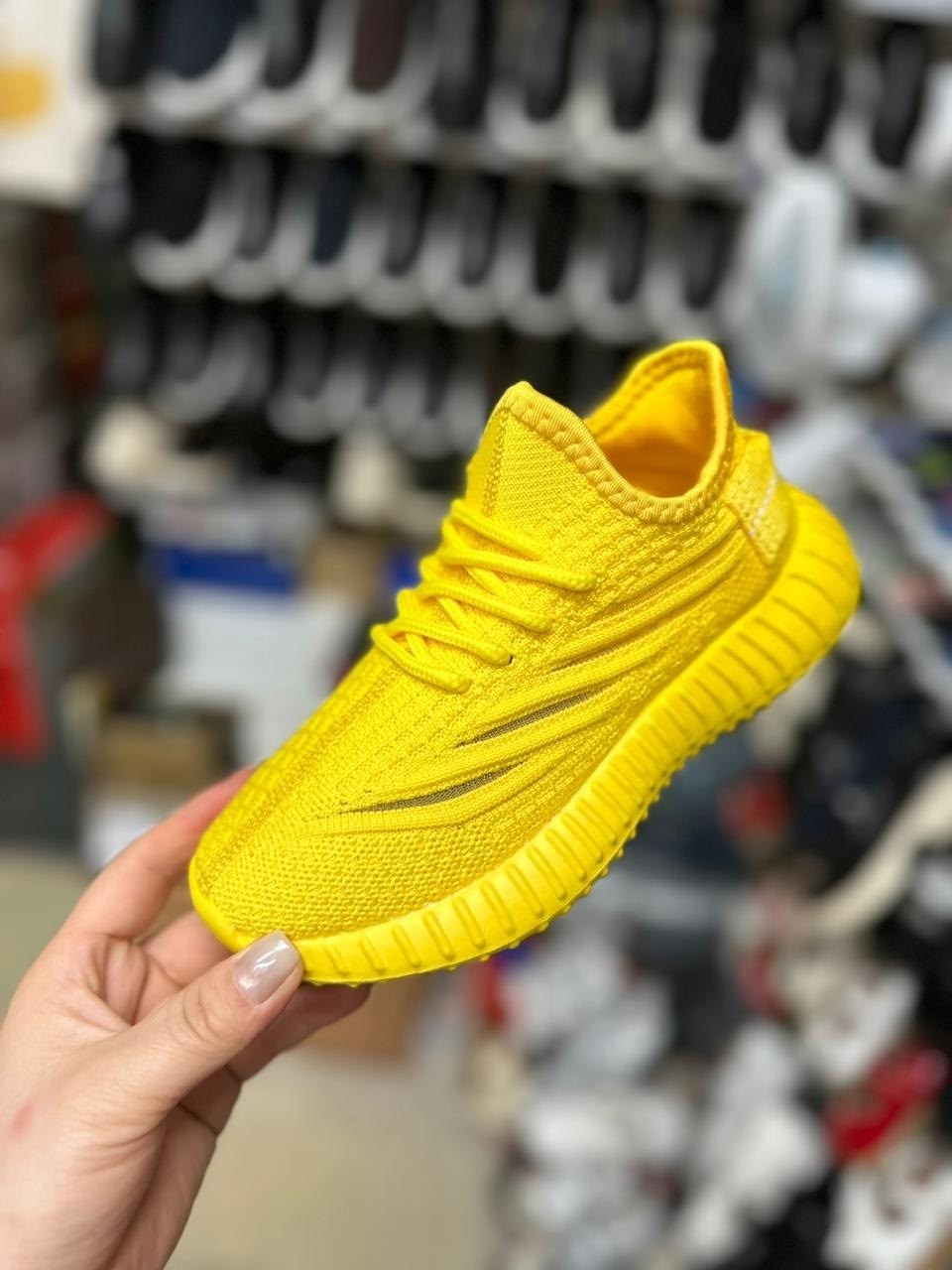 кроссовки,кроссовки женскиe,adidas yeezy boost 350 v2 желтые,желтые кроссовки,желтые кроссовки в е