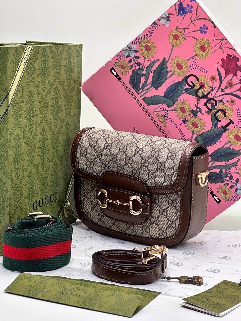 женская сумка gucci,сумка gucci,сумка gucci horsebit 1955,сумка гуччи,сумка гуччи на плечо