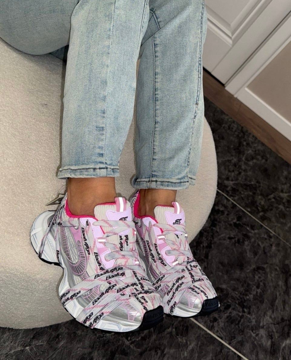 кроссовки balenciaga,женские кроссовки balenciaga,женские кроссовки balenciaga 3xl серебристые с розовым,кроссовки balenciaga 3 xl,баленсиага кроссовки женские