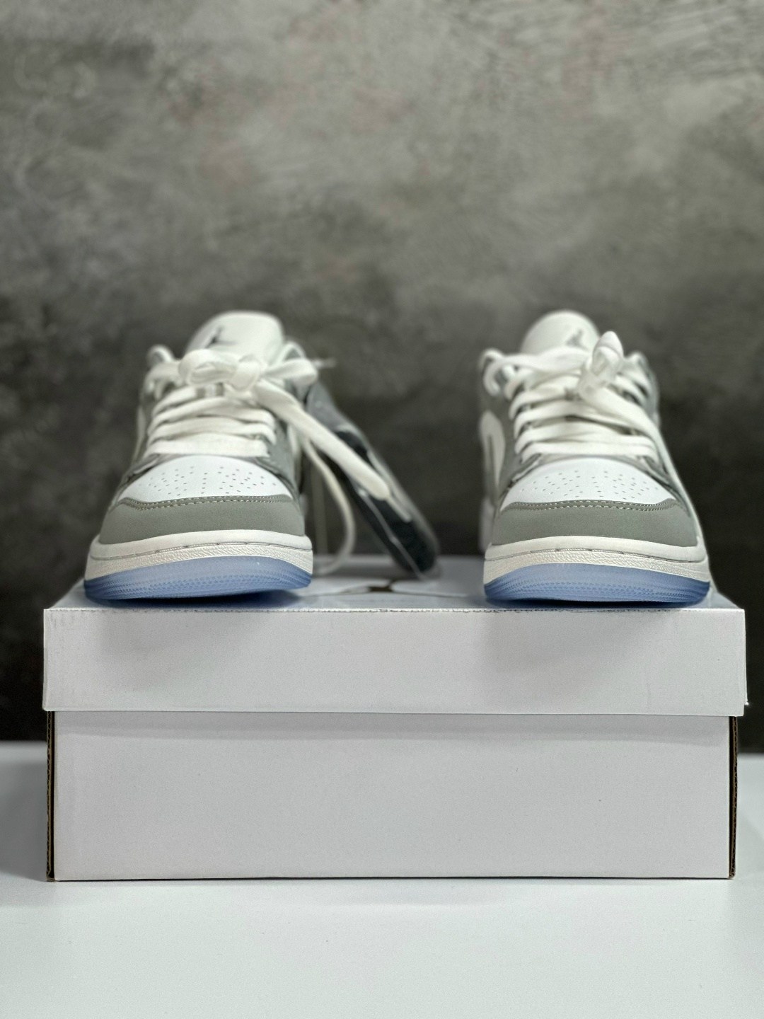 nike air jordan 1 low wolf grey,nike air jordan 1 low,кроссовки nike air jordan 1 low wolf grey,кроссовки nike air jordan 1 low,jordan 1 low серые