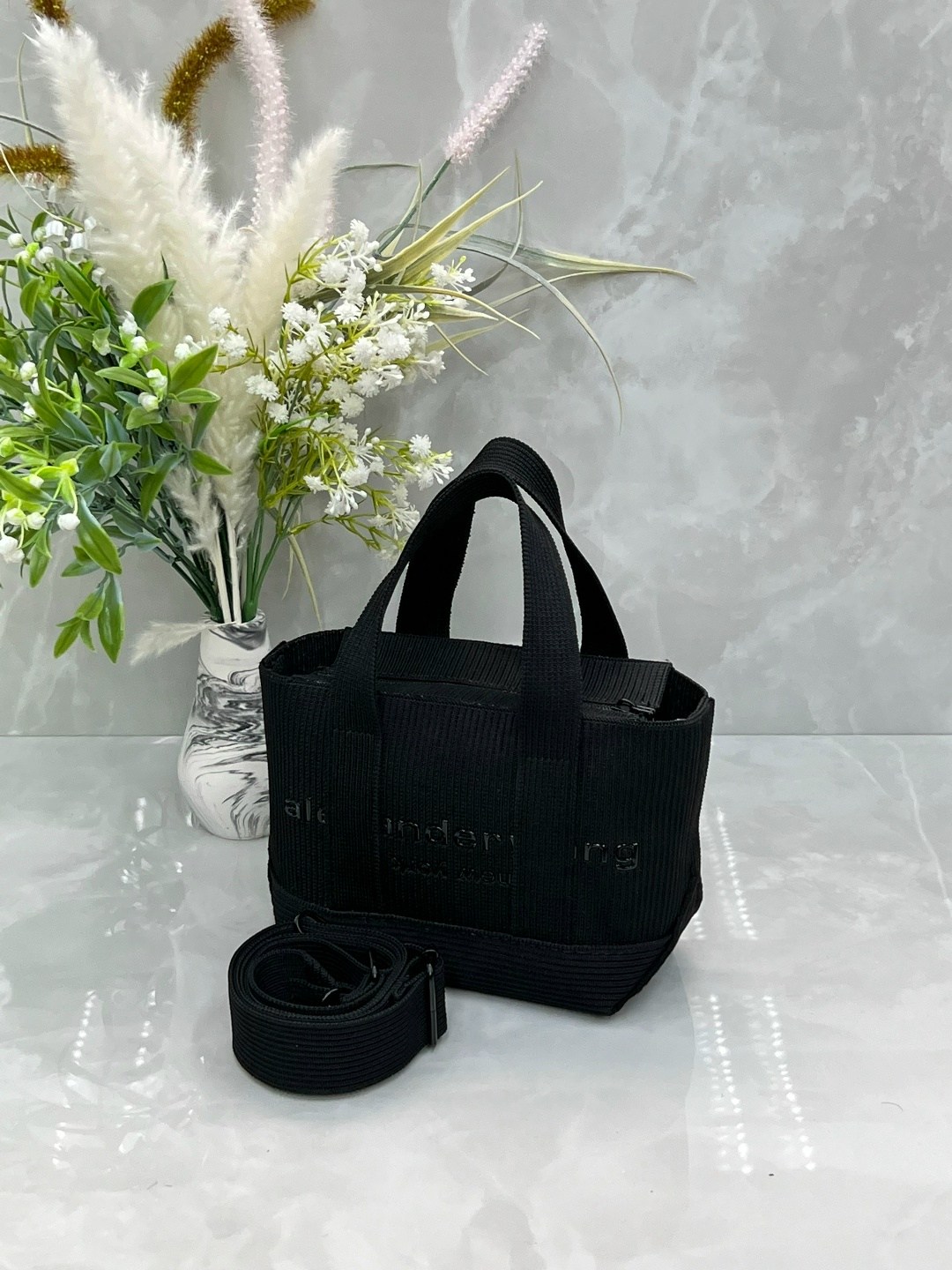 сумка,сумка alexander wang,сумка шоппер,сумка модная,стильная сумка