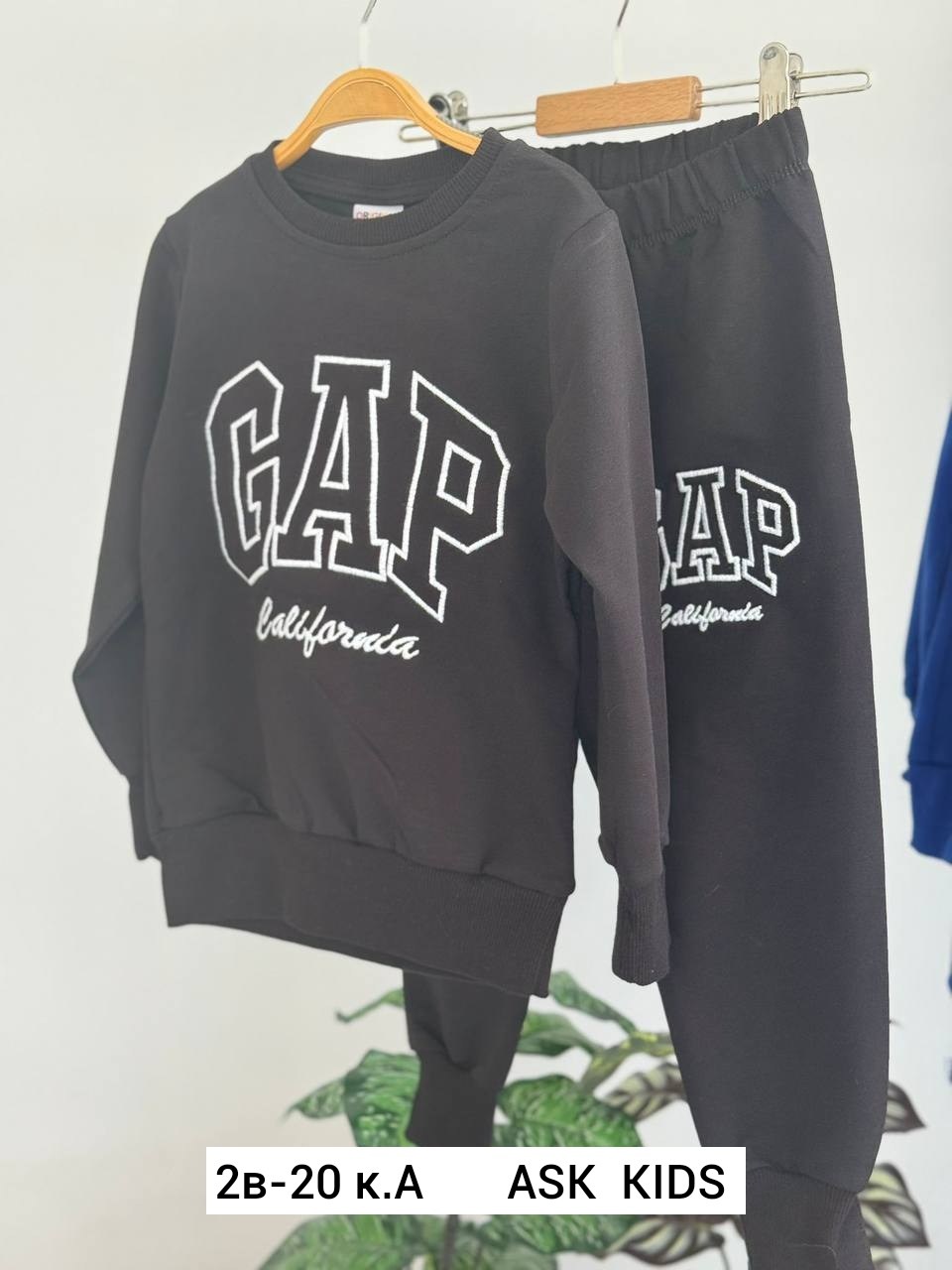 спортивный костюм gap,костюм спортивный мальчикам,детский спортивный костюм gap,детский костюм,костюм gap