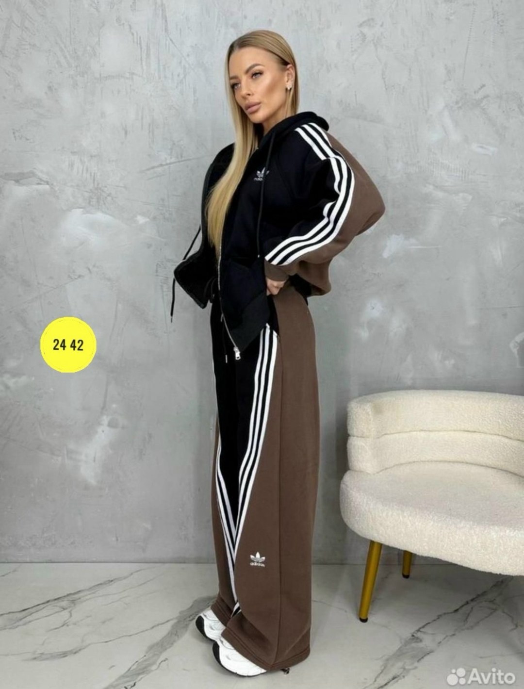 спортивный костюм женский adidas,спортивный костюм женски,костюм спортивный,adidas спортивный костюм,стильные костюмы