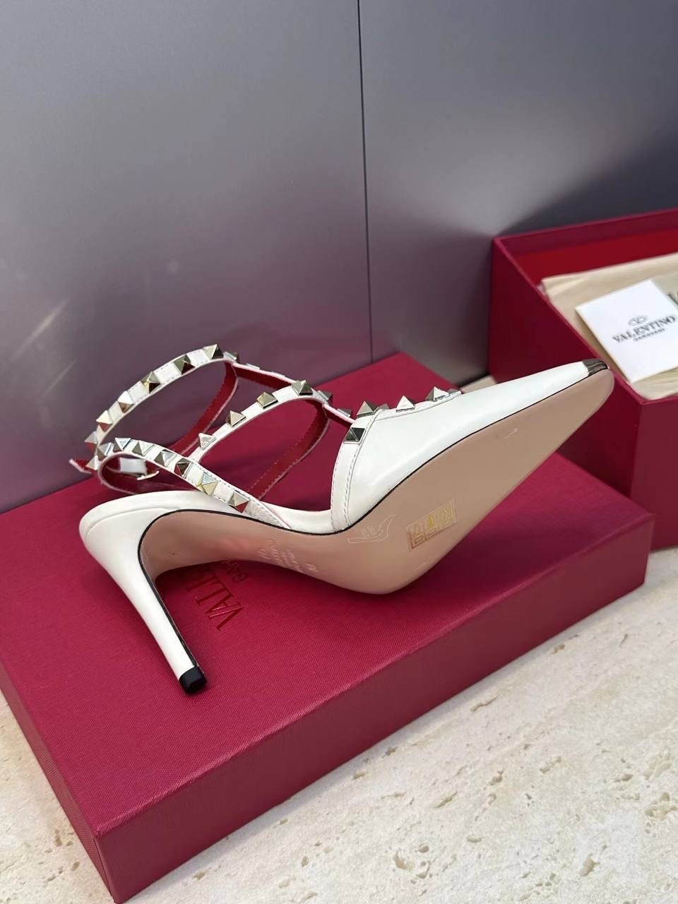 туфли valentino,valentino rockstud,туфли valentino rockstud,валентино рокстад туфли,туфли валентино