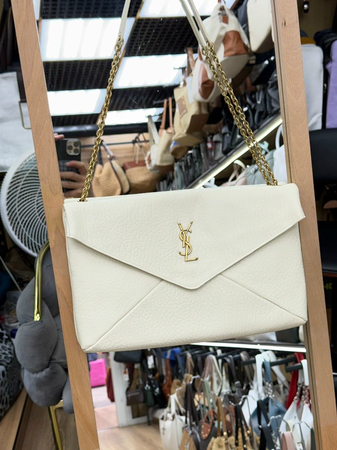 клатч,большой кожаный клатч ysl envelope pouch saint laurent цвет black,клатч saint laurent,клатч вечерний сумка,клатч женская