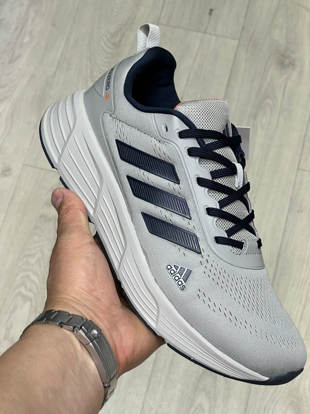 кроссовки adidas,мужские кроссовки adidas,кроссовки мужские женские adidas,кроссовки,спортивные кроссовки