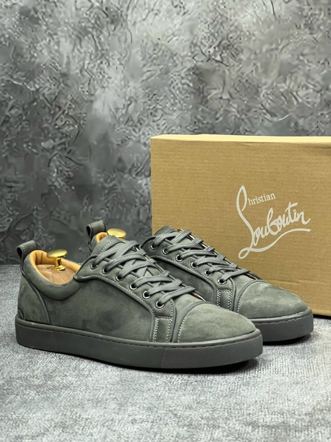 ,мужские кеды,кеды мужские louboutin,мужские замшевые кроссовки,кеды для мужчин замш