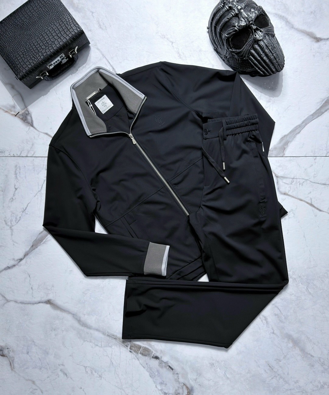 спортивный костюм armani,спортивный костюм армани,спортивный костюм армани мужской,мужские спортивные костюмы,костюм спортивный для мужчин