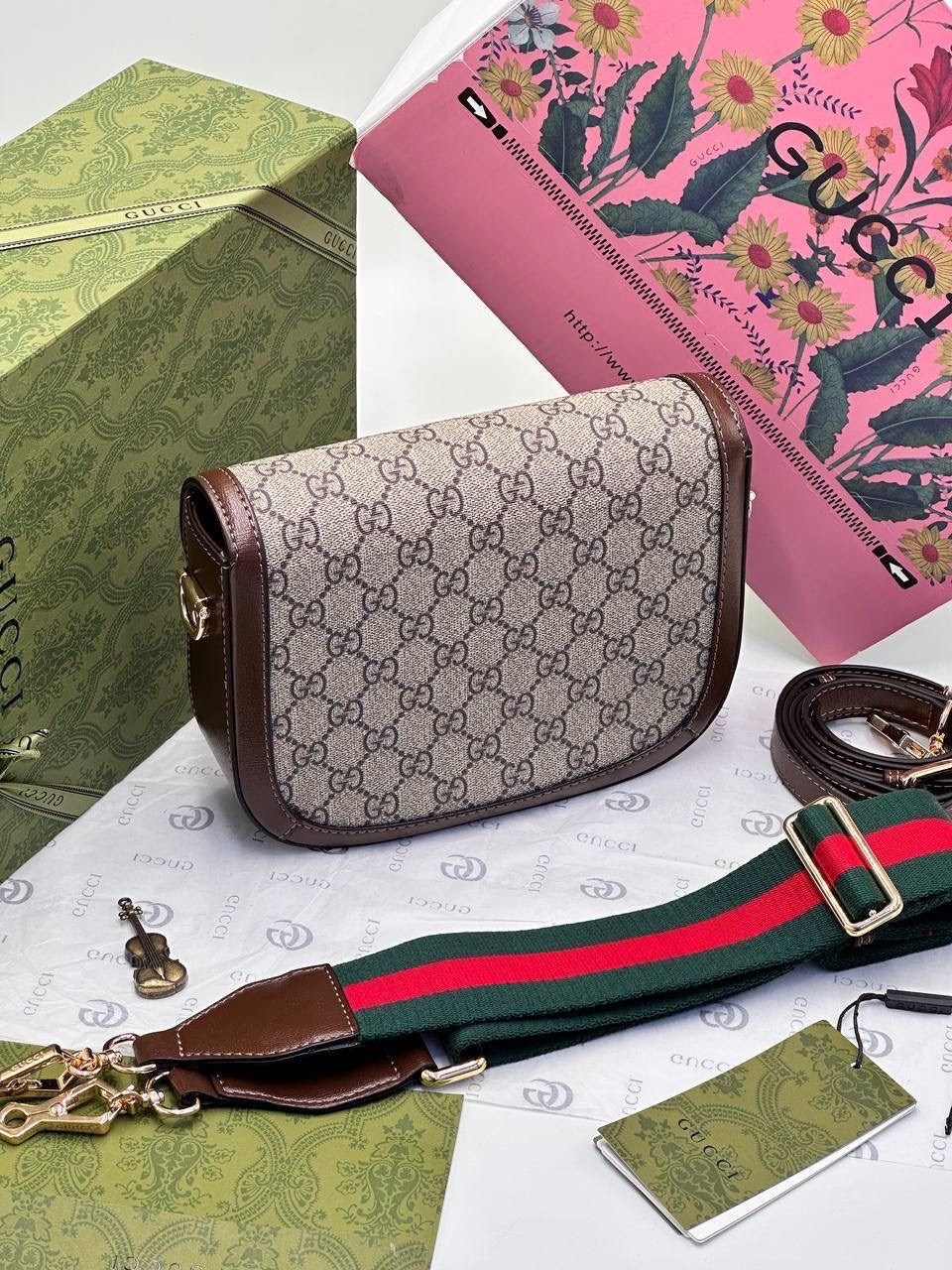 женская сумка gucci,сумка gucci,сумка gucci horsebit 1955,сумка гуччи,сумка гуччи на плечо