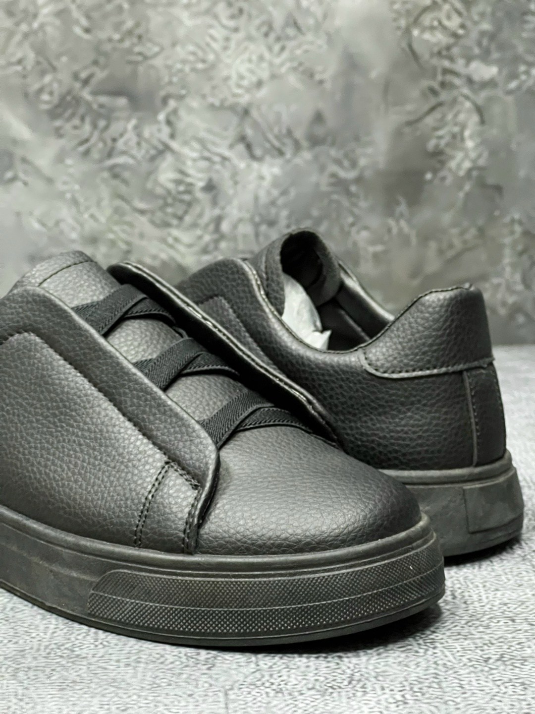 ,кеды кожаные,кожаные кеды на мальчика prada на липучке,кеды кожаные на липучках,обуви