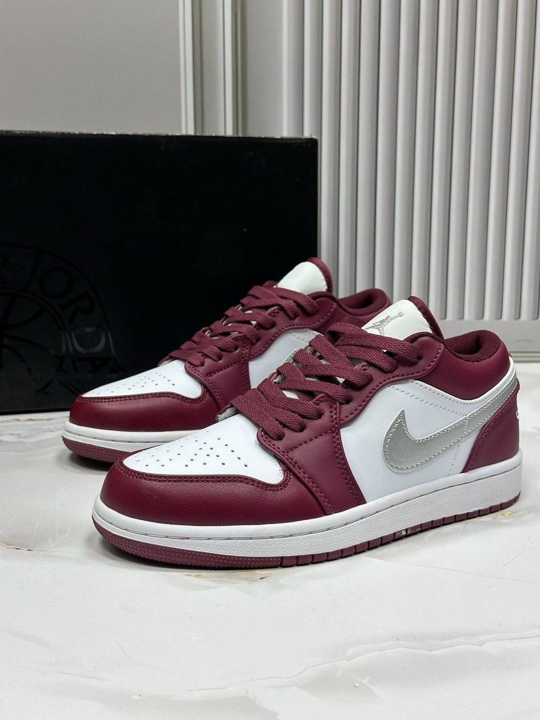 nike air jordan 1 low noble red,nike air jordan 1 low,nike air jordan 1 low grey,air jordan 1 low,jordan 1 low bordeaux