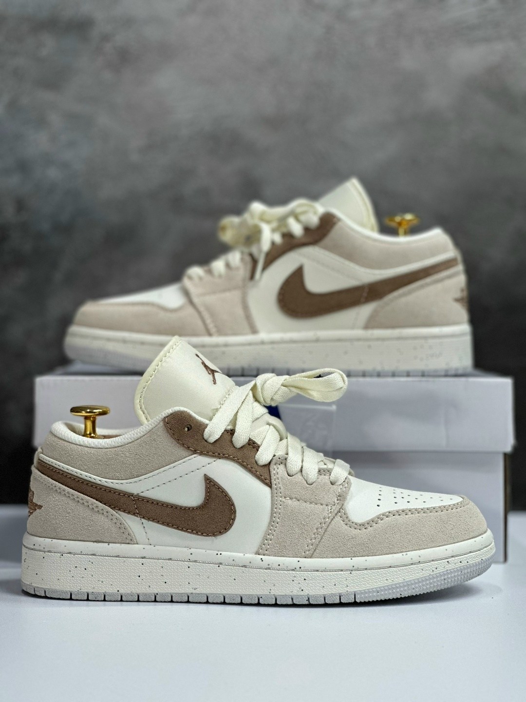 кроссовки,кроссовки nike air jordan 1,air jordan 1 low se craft inside out taupe haze,кроссовки nike air jordan 1 low,nike air jordan 1 low se