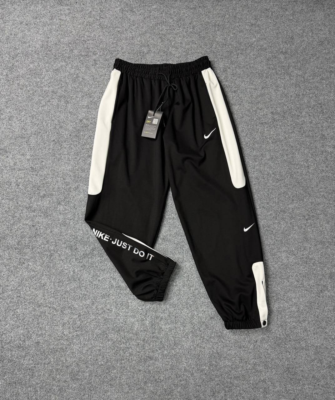 спортивные штаны nike,штаны nike,штаны спортивные мужские nike,спортивные брюки,спортивные брюки nike