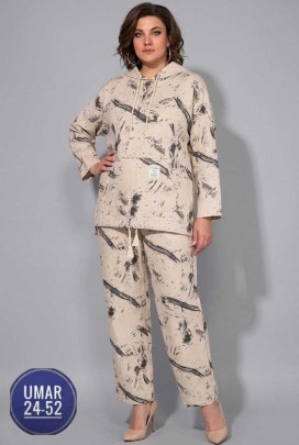 Костюм