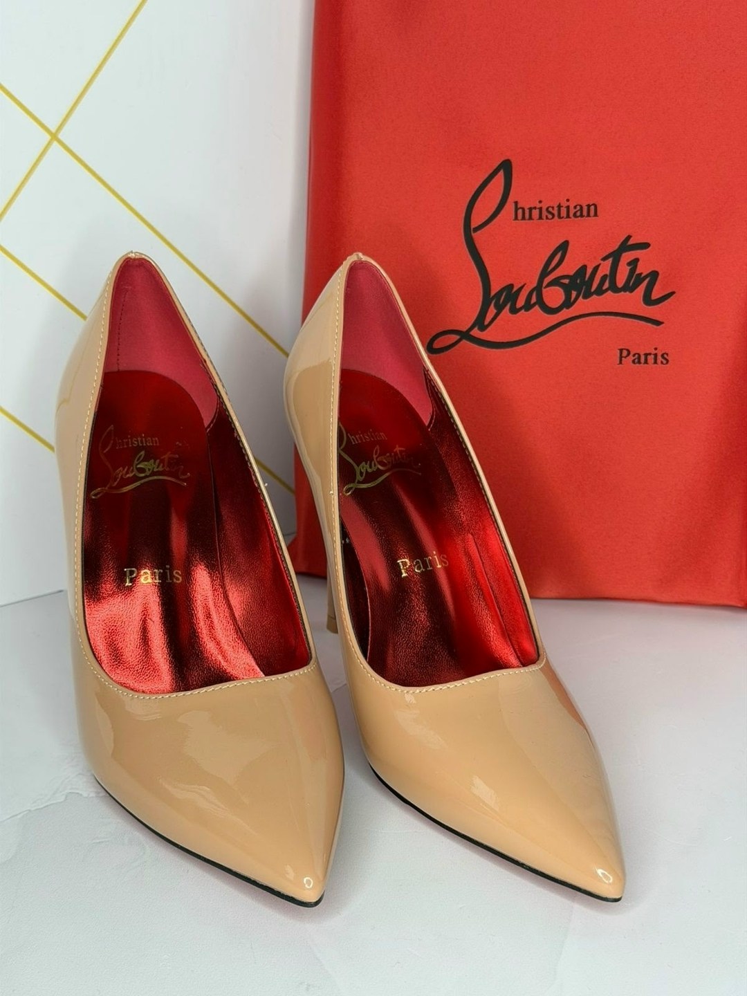 christian louboutin туфли,туфли кристиан лабутен,туфли лабутен,туфли louboutin,