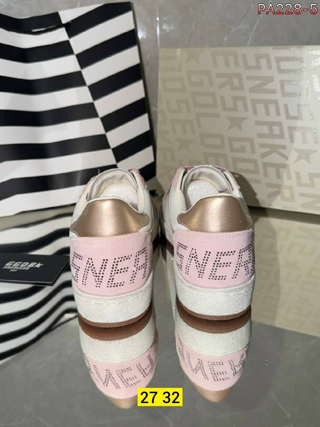 ,бело-розовые кроссовки golden goose со звездами,кроссовки golden goose,кеды golden goose,женские кроссовки