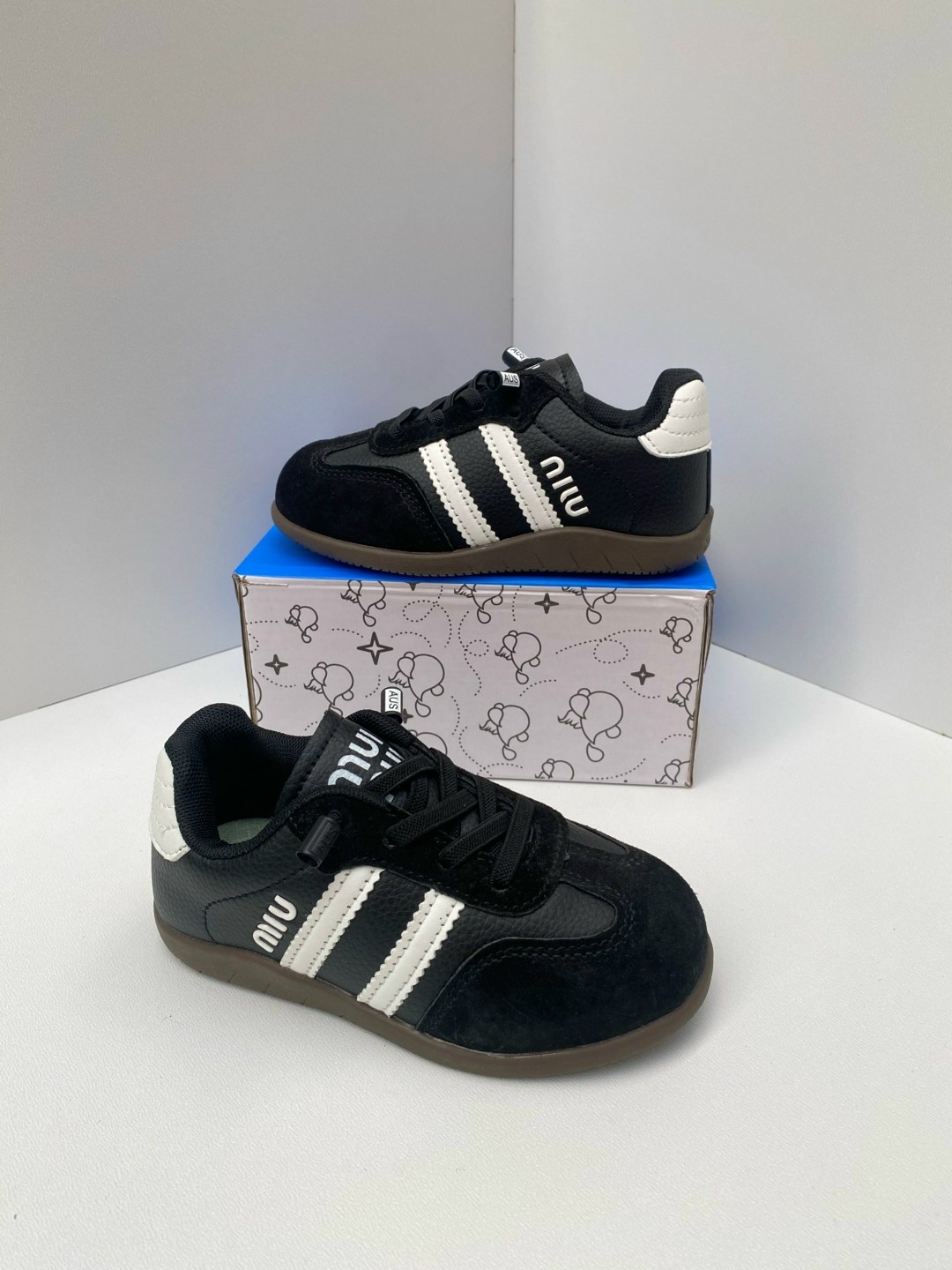 ,детские кроссовки,кроссовки adidas,низкие кроссовки,кроссовки повседневные