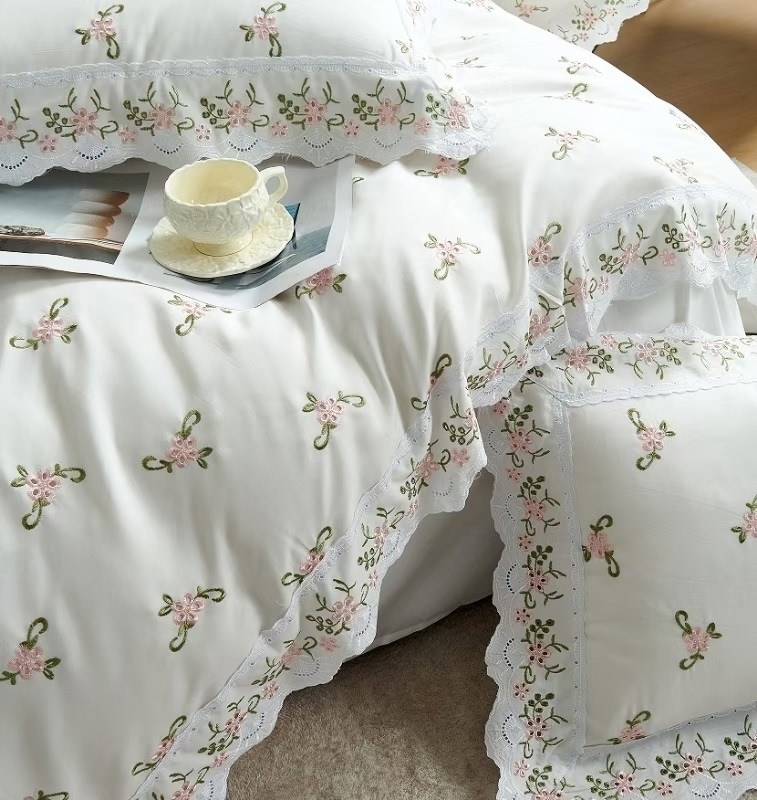 комплект постельного белья,blumarine комплект постельного белья,роскошный комплект постельного белья,постельное белье кристиан диор,постельное белье