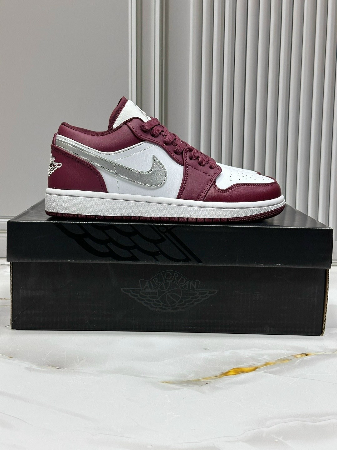 nike air jordan 1 low noble red,nike air jordan 1 low,nike air jordan 1 low grey,air jordan 1 low,jordan 1 low bordeaux