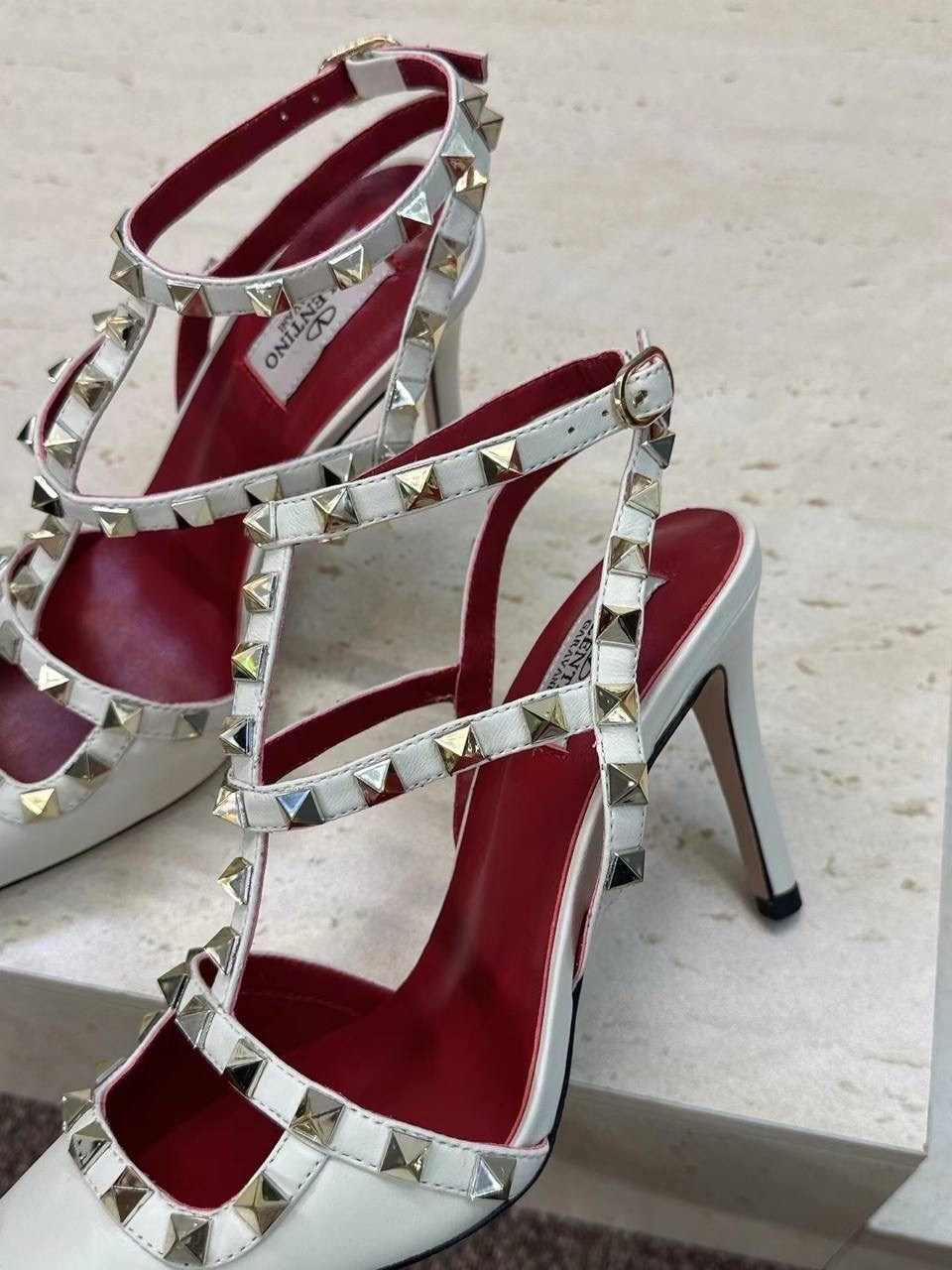 туфли valentino,valentino rockstud,туфли valentino rockstud,валентино рокстад туфли,туфли валентино