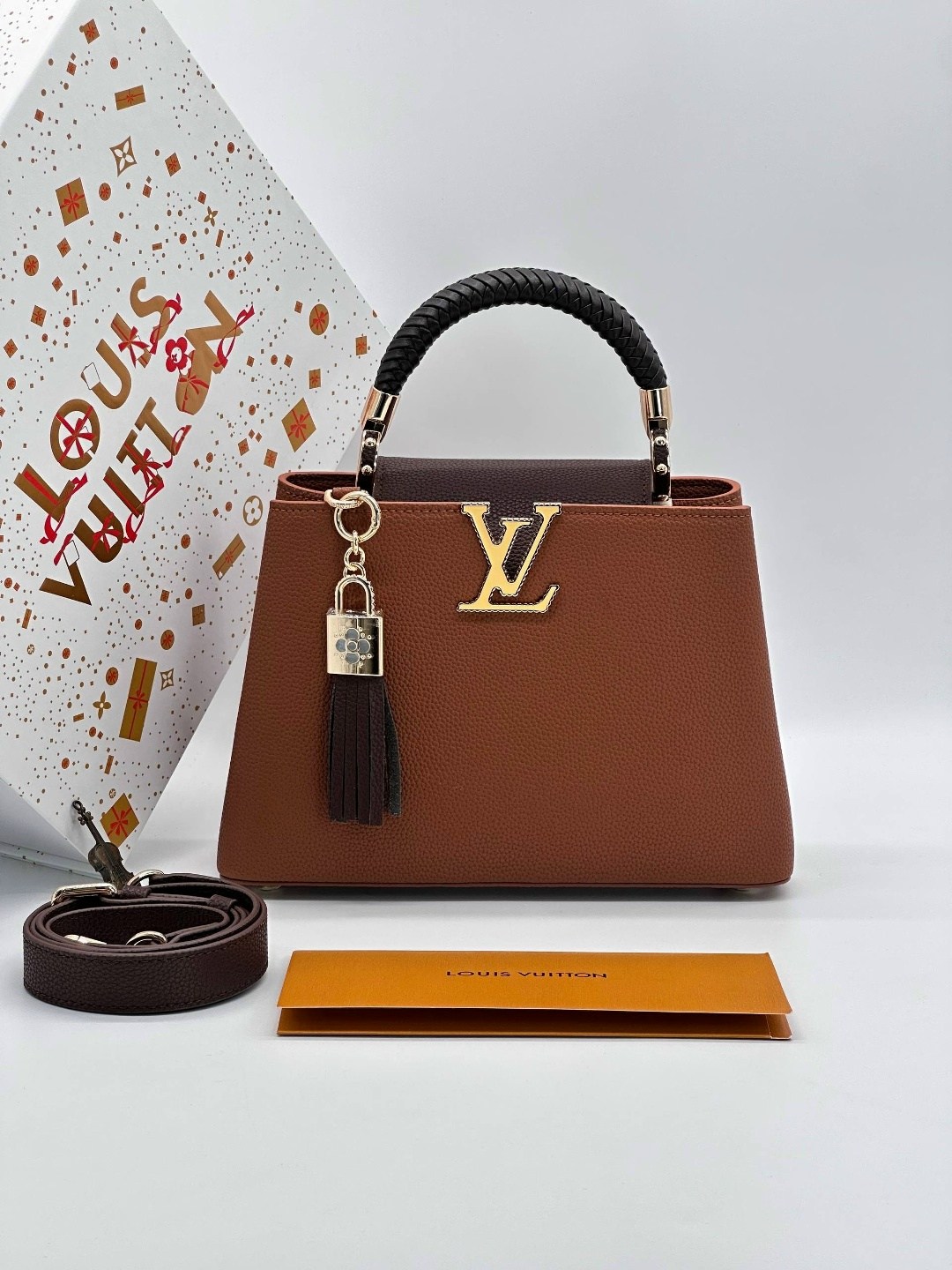 сумка женская louis vuitton,сумка louis vuitton,louis vuitton capucines,сумка луи виттон,сумки женские louis vuitton сумка louis vuitton