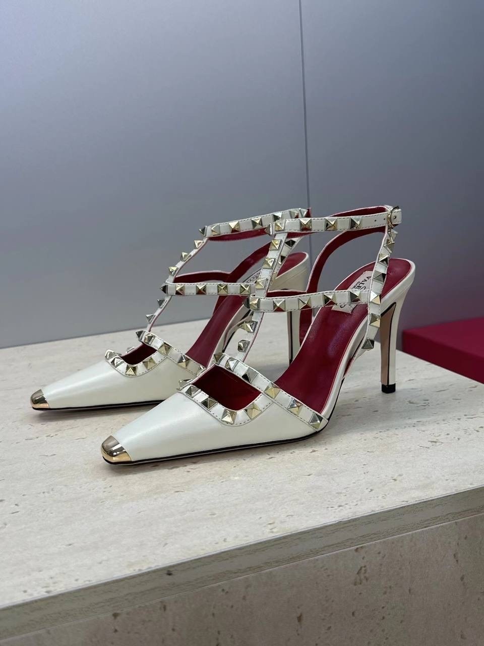 туфли valentino,valentino rockstud,туфли valentino rockstud,валентино рокстад туфли,туфли валентино