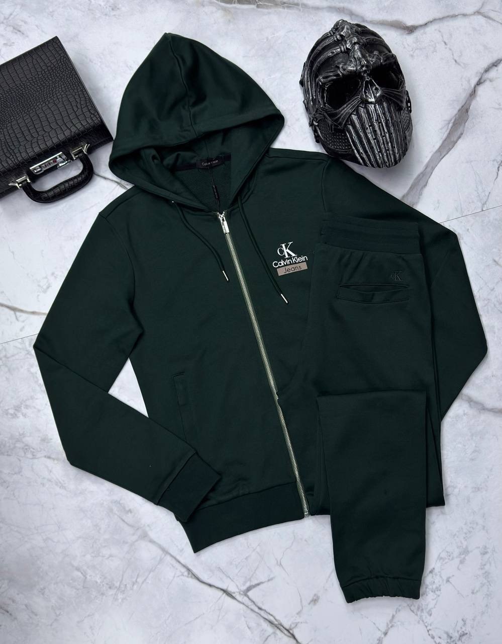 спортивный костюм brunello cucinelli,костюм brunello cucinelli,спортивный костюм loro piana,костюм спортивный,мужской спортивный костюм