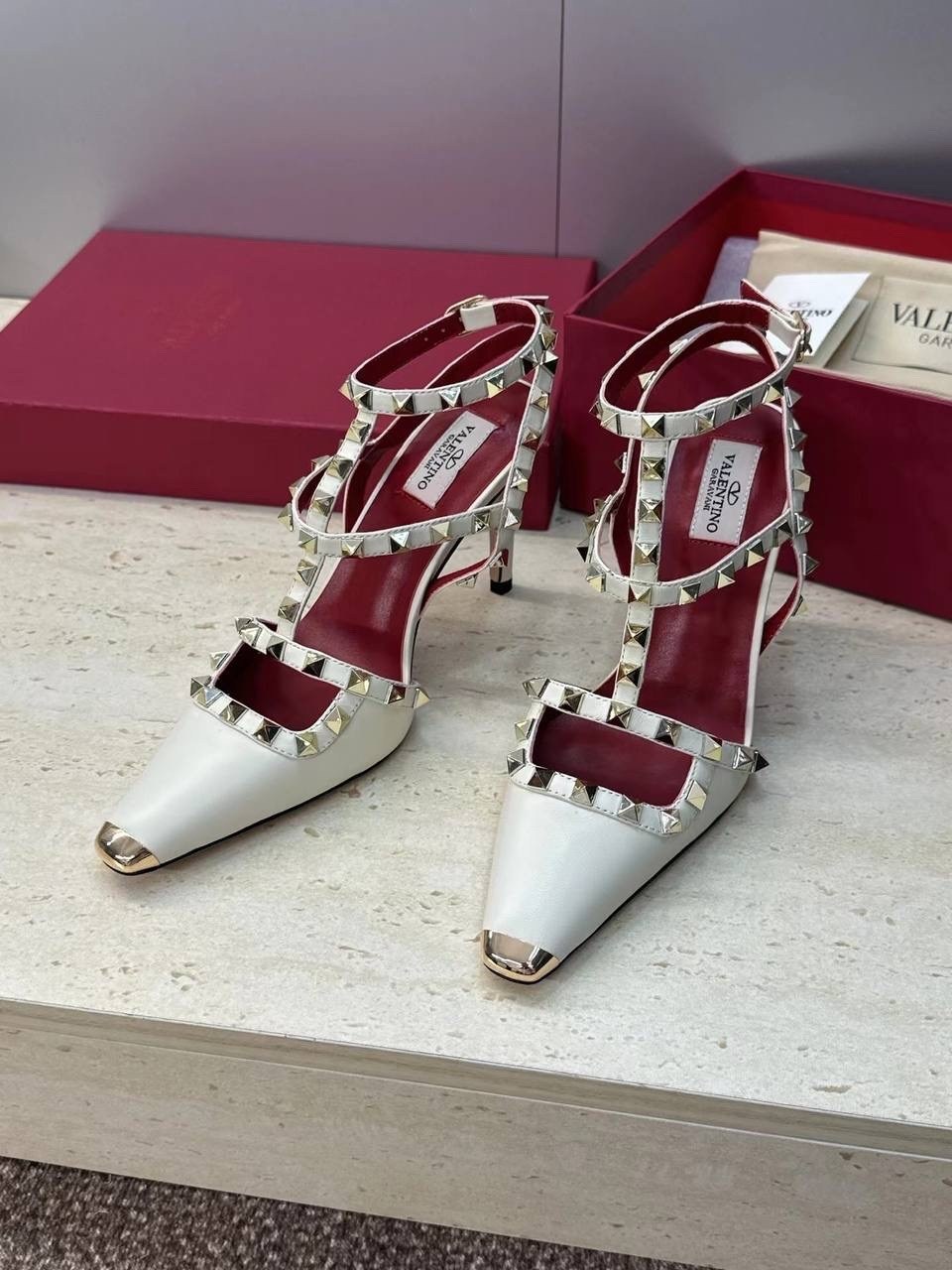туфли valentino,valentino rockstud,туфли valentino rockstud,валентино рокстад туфли,туфли валентино