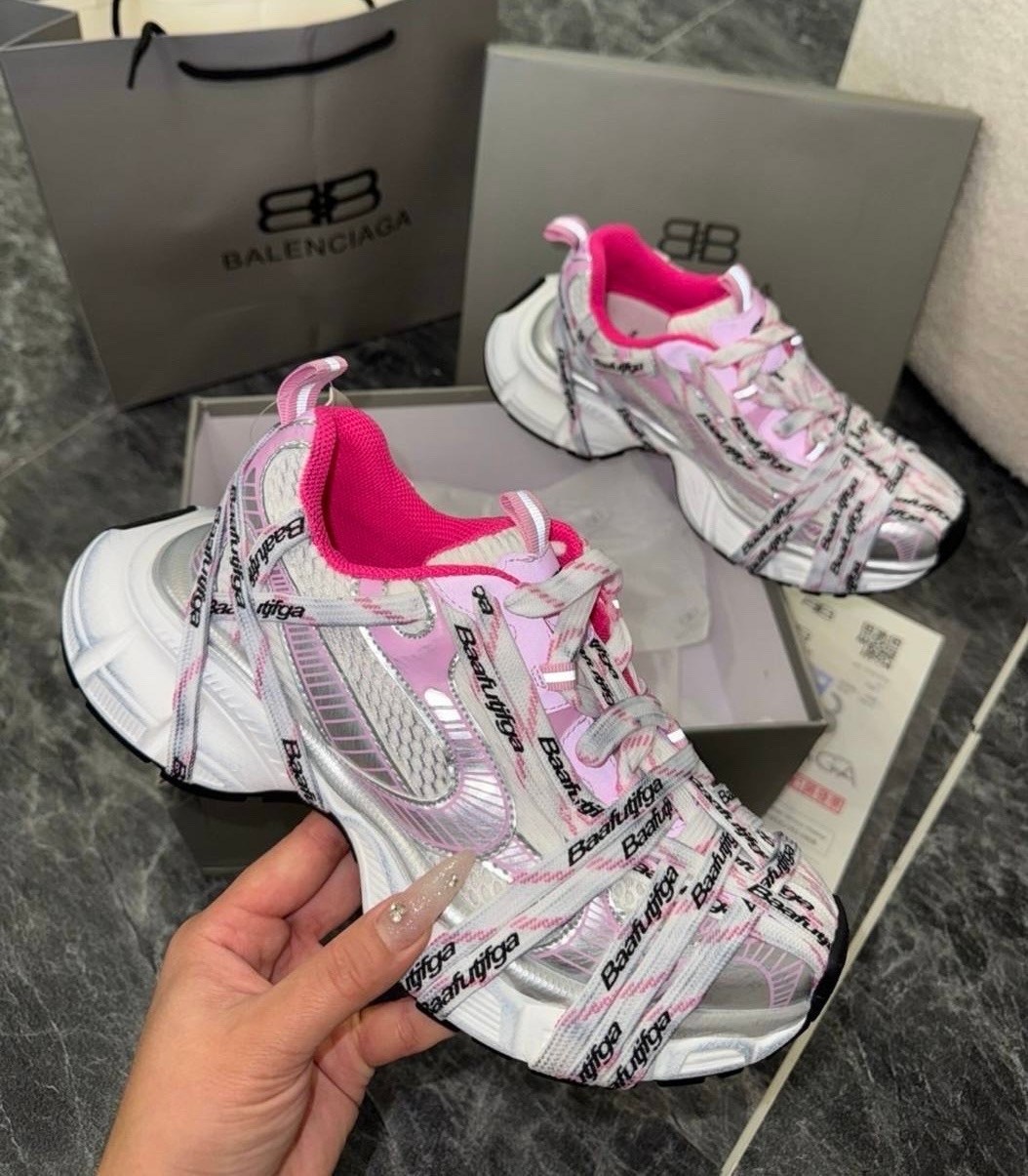 кроссовки balenciaga,женские кроссовки balenciaga,женские кроссовки balenciaga 3xl серебристые с розовым,кроссовки balenciaga 3 xl,баленсиага кроссовки женские