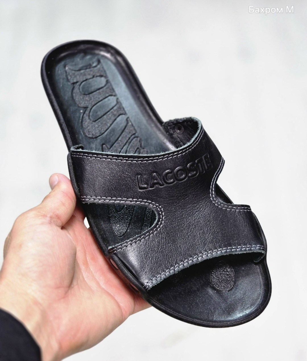 кожаные сланцы adidas,шлепанцы adidas,шлепки мужские,шлепанцы мужские,кожаные шлепки мужские адидас