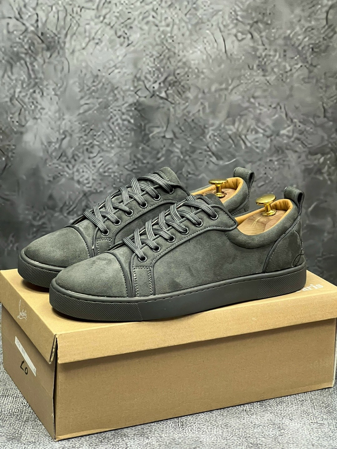,мужские кеды,кеды мужские louboutin,мужские замшевые кроссовки,кеды для мужчин замш