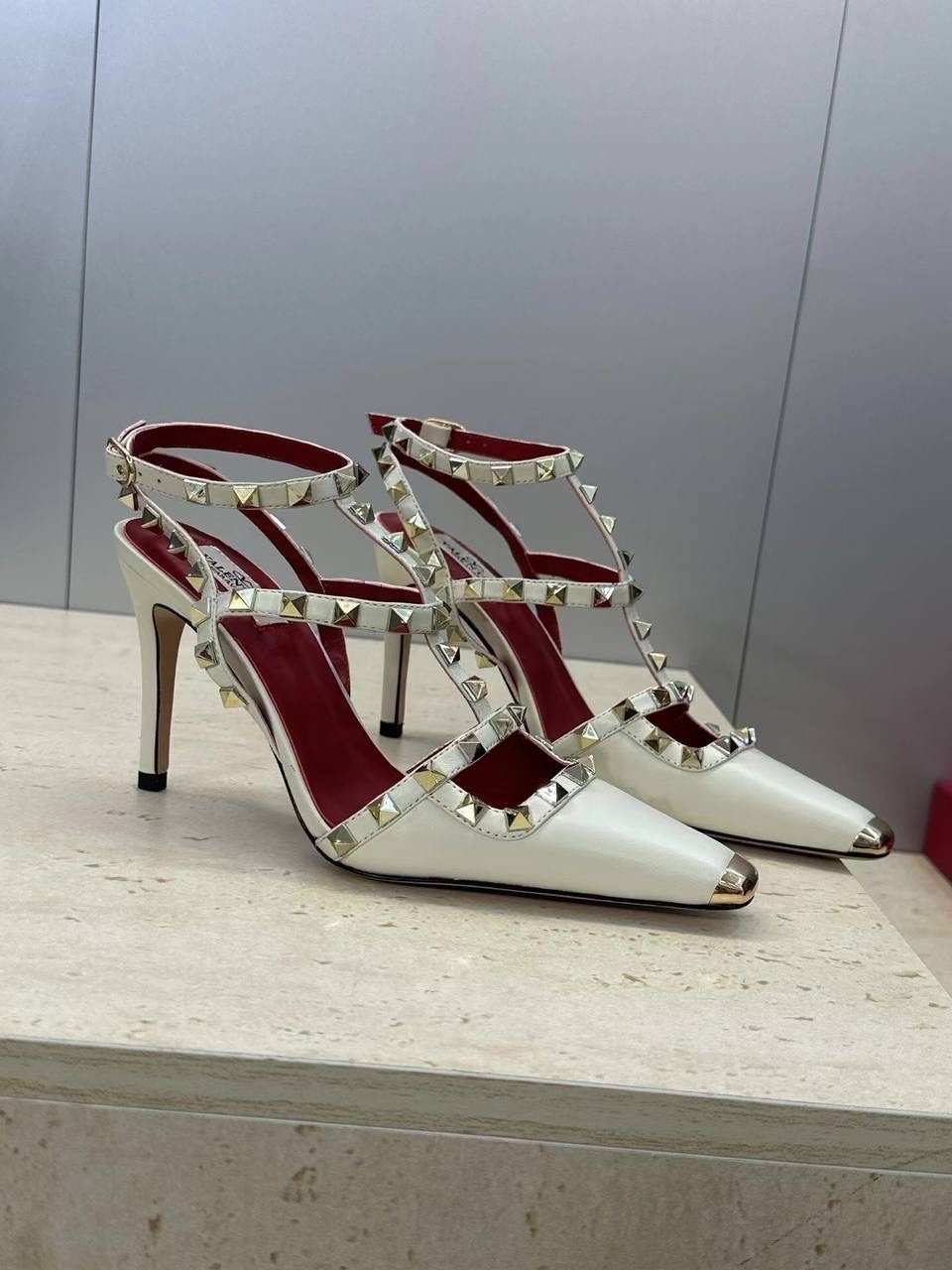 туфли valentino,valentino rockstud,туфли valentino rockstud,валентино рокстад туфли,туфли валентино