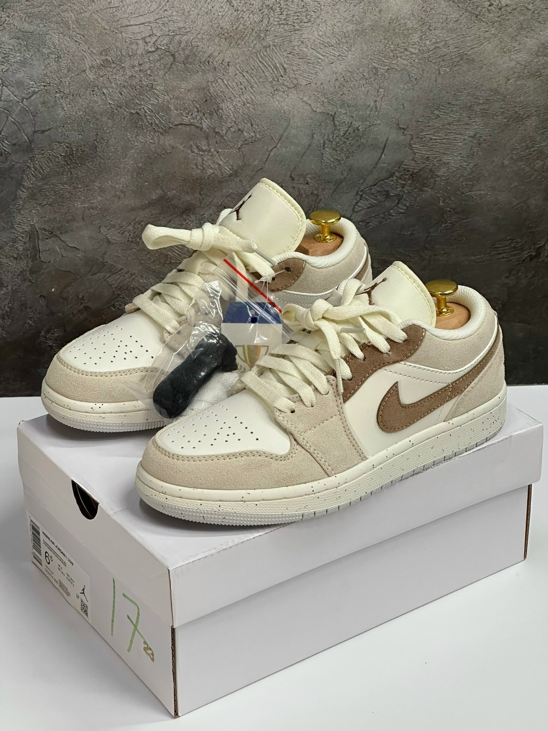 кроссовки,кроссовки nike air jordan 1,air jordan 1 low se craft inside out taupe haze,кроссовки nike air jordan 1 low,nike air jordan 1 low se