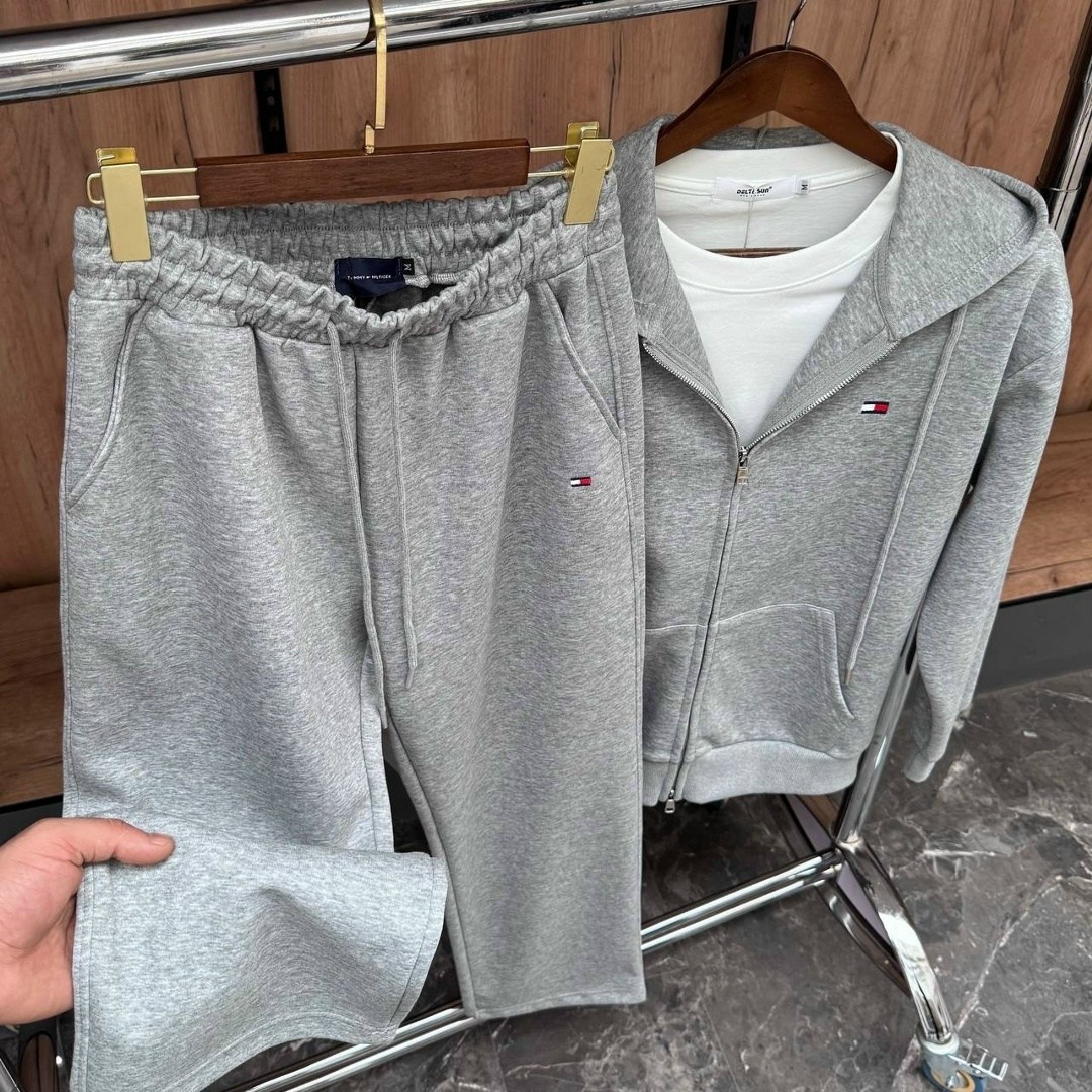 спортивный костюм tommy hilfiger,спортивный костюм brunello cucinelli,спортивные костюм,мужские спортивные костюмы,спортивный костюм kiton