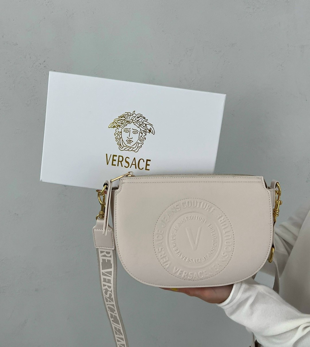 сумка женская versace,versace сумка,кожаная сумка versace,сумка версаче,сумка женская versace jeans couture