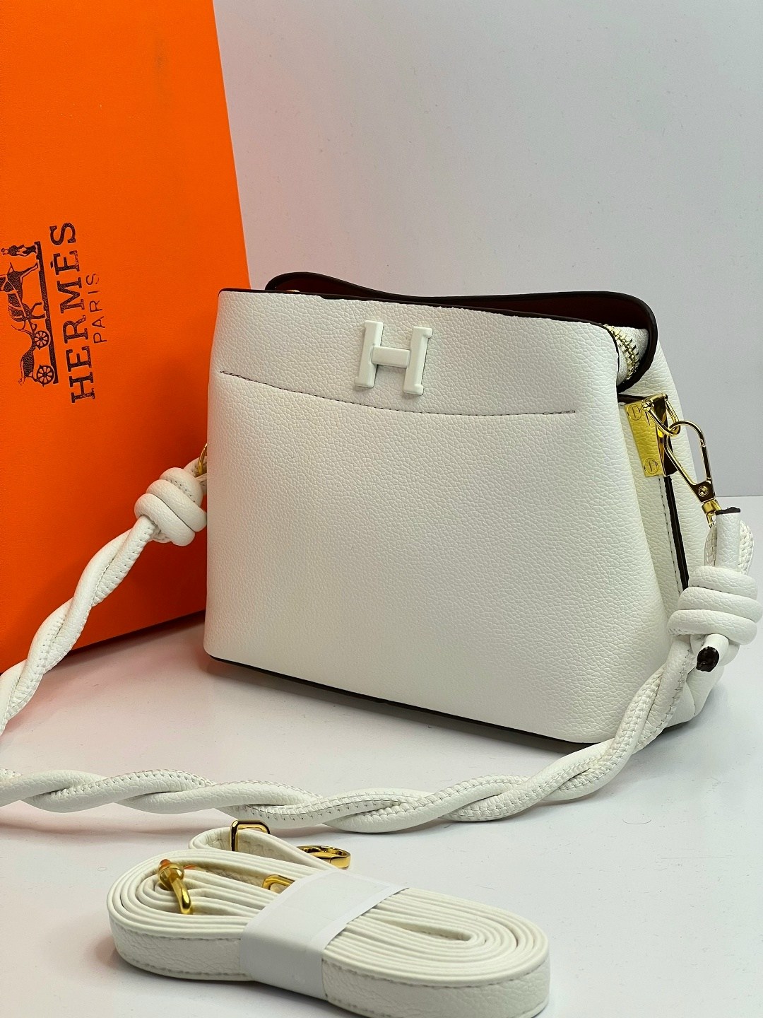 hermes сумка,женская сумка hermes,hermes сумка на плечо,сумка через плечо эрмес женские,сумка женская