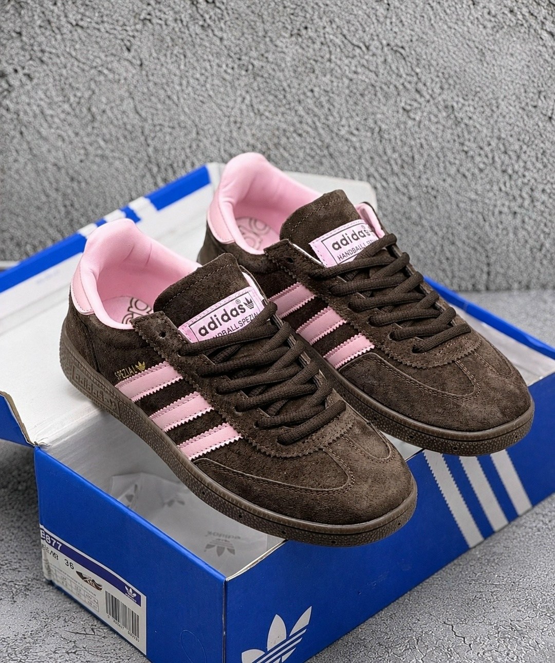 ,кроссовки adidas spezial,кроссовки adidas,кроссовки adidas handball spezial,спортивная