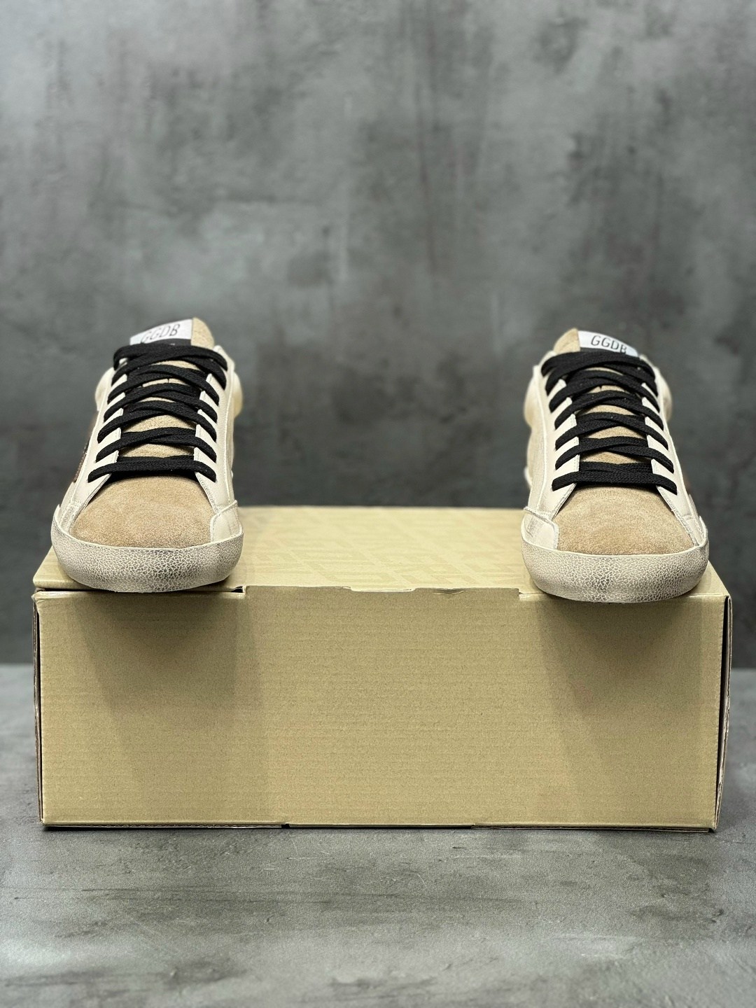 кеды golden goose,golden goose кеды super-star с эффектом потертости коричневый,golden goose super-star,,golden goose