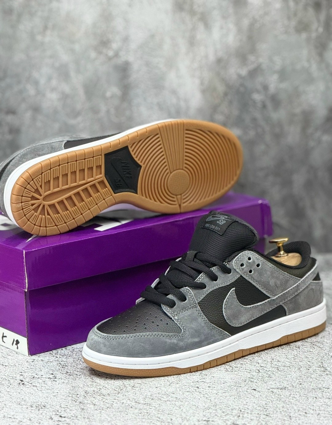 nike sb dunk low dark grey black gum,кроссовки nike sb dunk low,кроссовки nike sb dunk low dark grey black gum,nike sb dunk low trd dark grey black,кроссовки