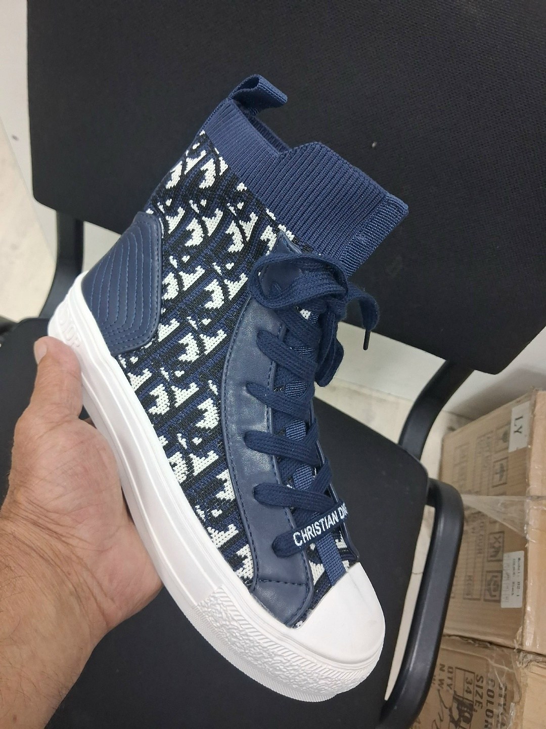 converse chuck taylor all star,,converse chuck taylor all star high top,converse chuck taylor all star ii,converse chuck taylor all star hi