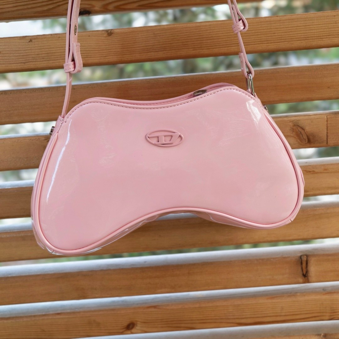 сумка diesel,сумка diesel play crossbody премиум 30-14 см,сумка 30-14 см реплика diesel,сумка diesel женская,сумка дизель