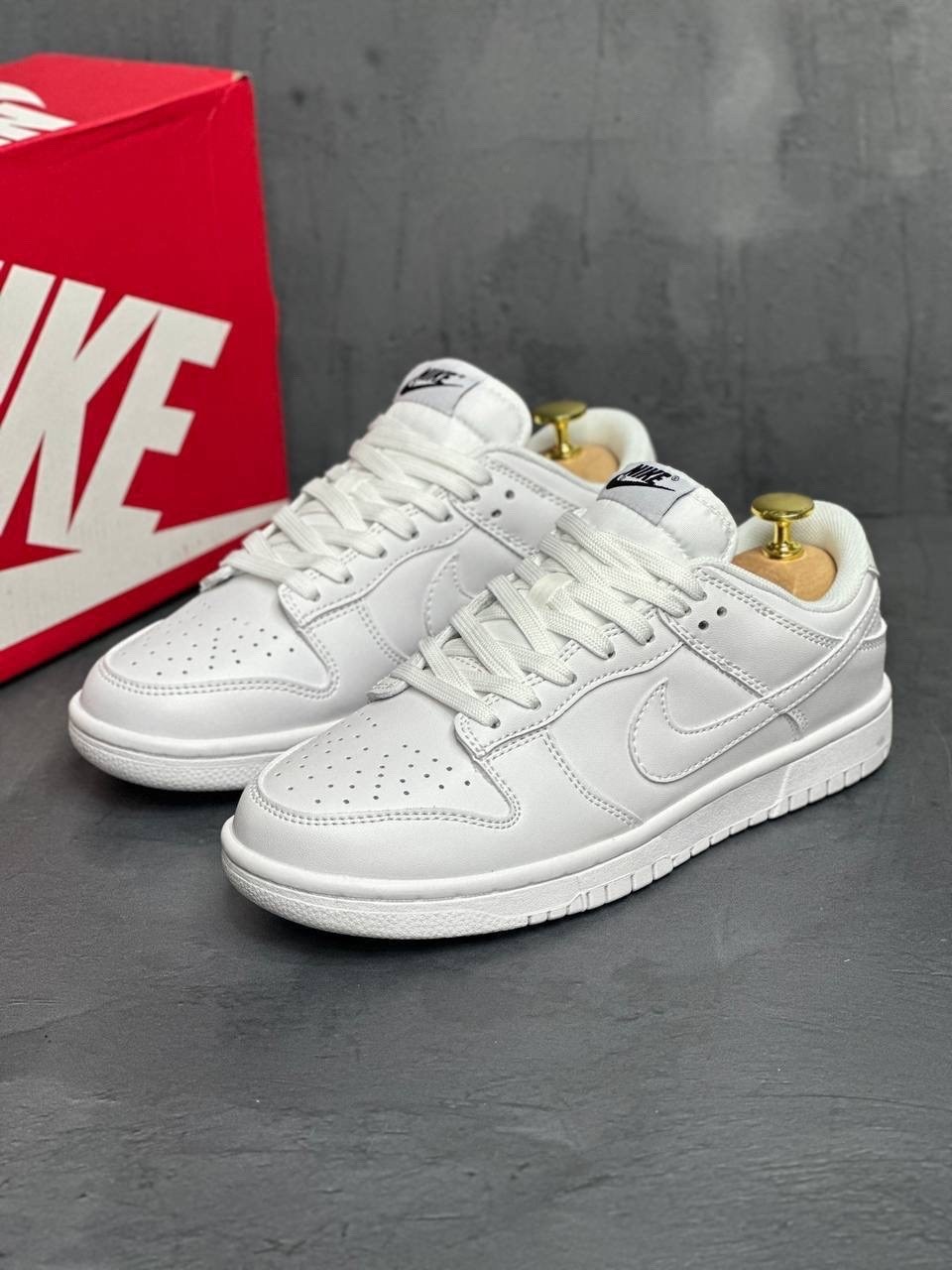 nike dunk low triple white,кроссовки nike dunk sb low,кроссовки nike dunk low,кроссовки nike dunk low retro,кросcовки nike air force 1