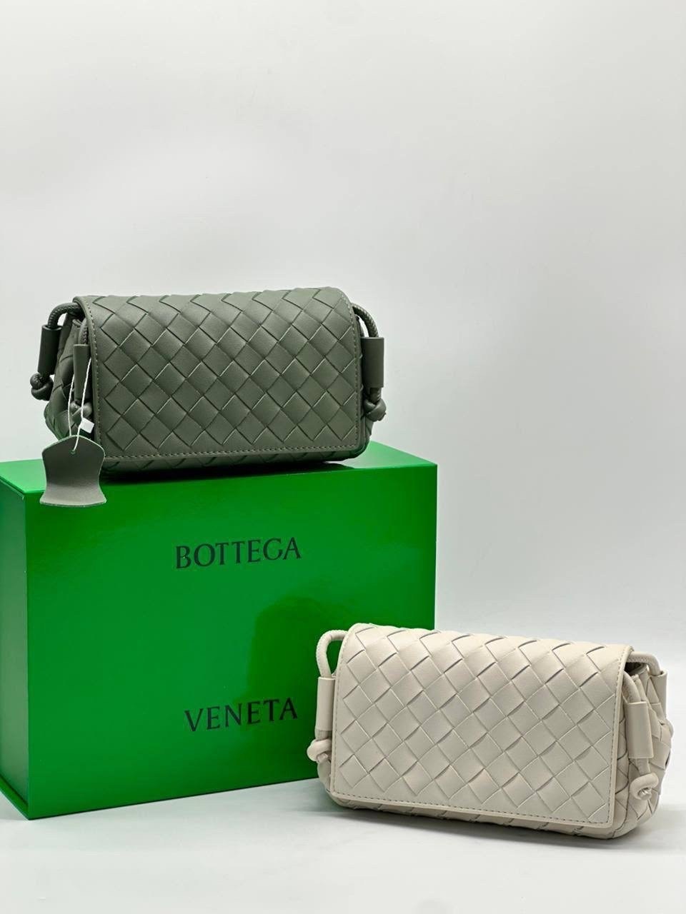 женская сумка bottega veneta,bottega veneta сумка,сумка,сумочки,кожаная сумка через плечо с петлей bottega veneta коричневый