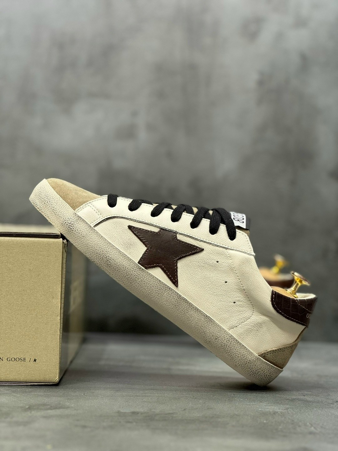 кеды golden goose,golden goose кеды super-star с эффектом потертости коричневый,golden goose super-star,,golden goose
