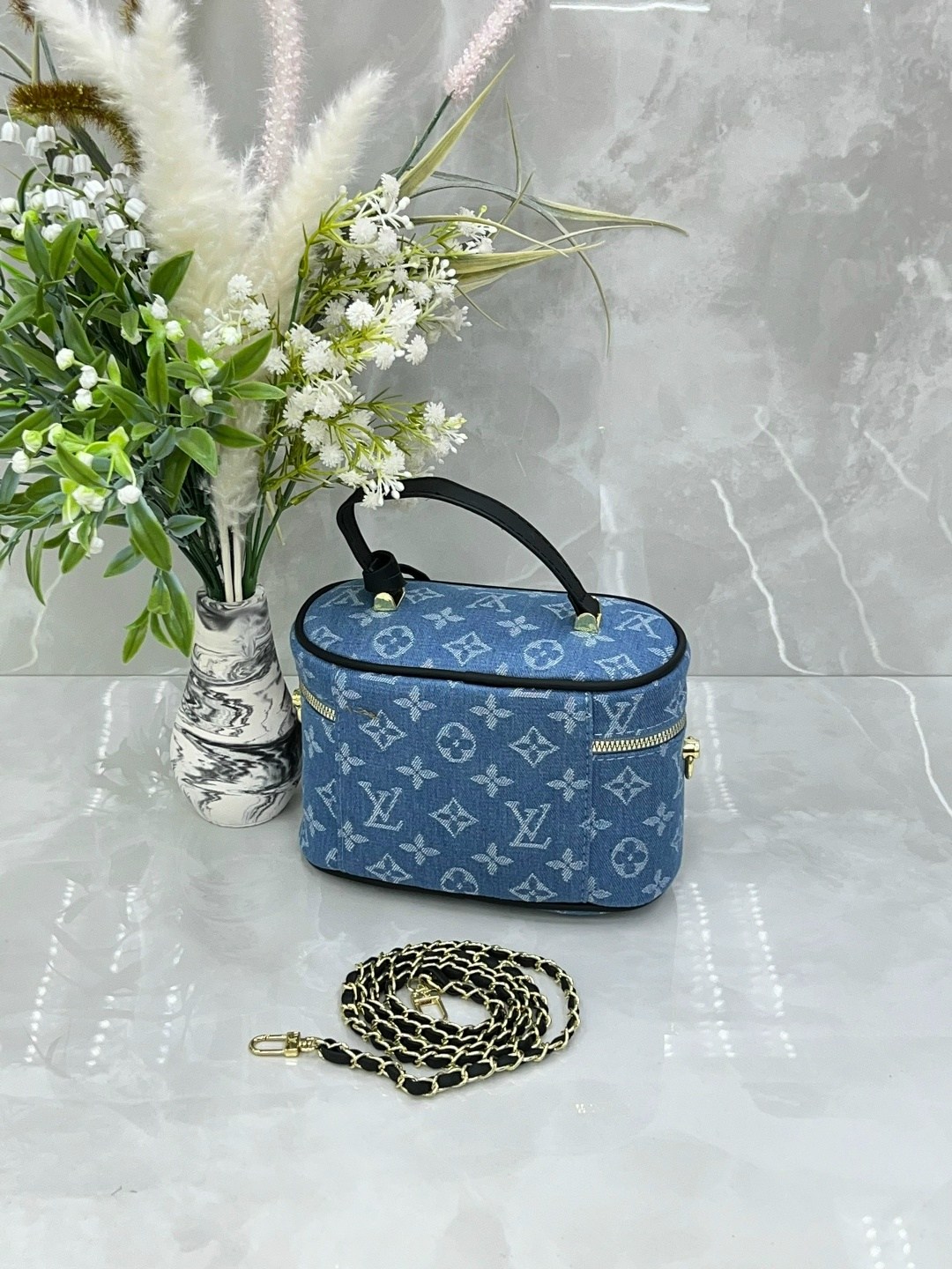 сумка женская louis vuitton,сумкa louis vuitton,сумка косметичка louis vuitton,сумка луи виттон vanity,сумка луи виттон